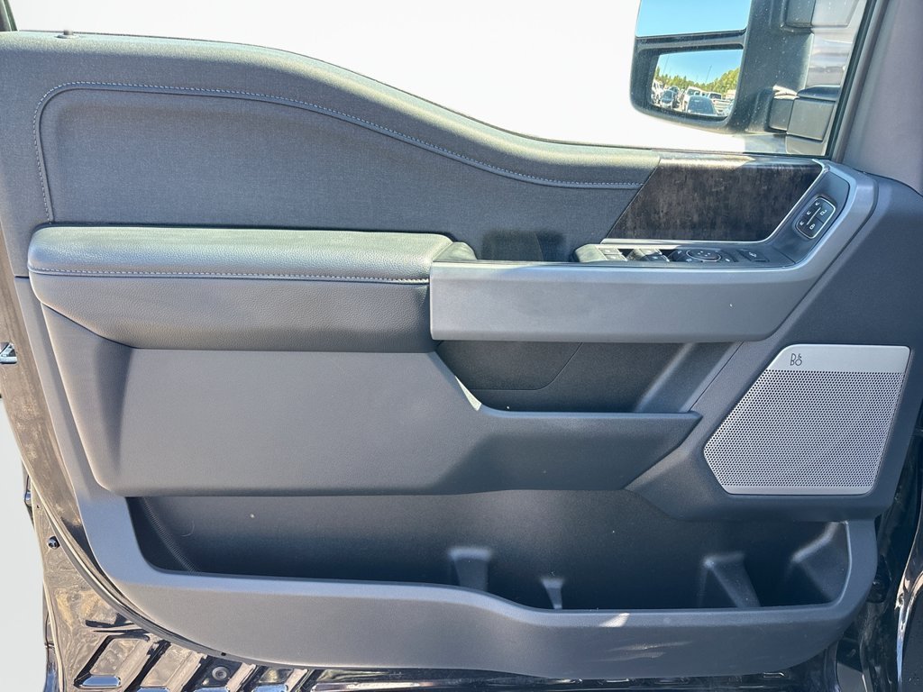 Certified 2024 Ford F250 Lariat w/ Lariat Ultimate Package AWD/4WD image 27