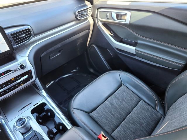 Certified 2022 Ford Explorer Timberline image 15