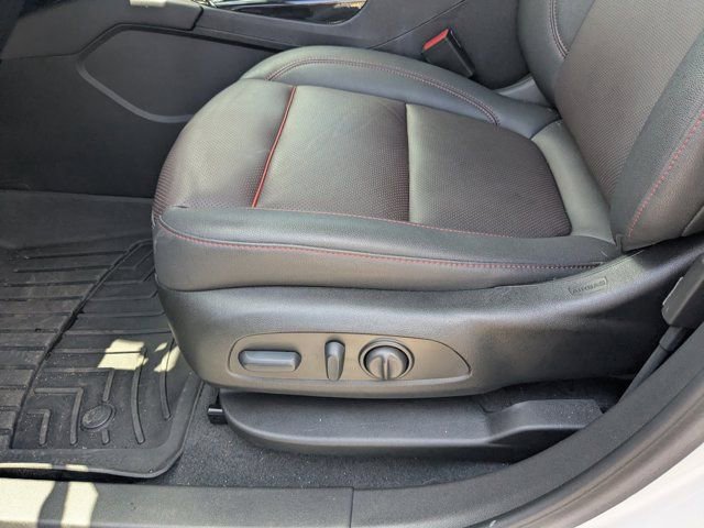 Used 2024 Chevrolet Blazer RS FWD image 21