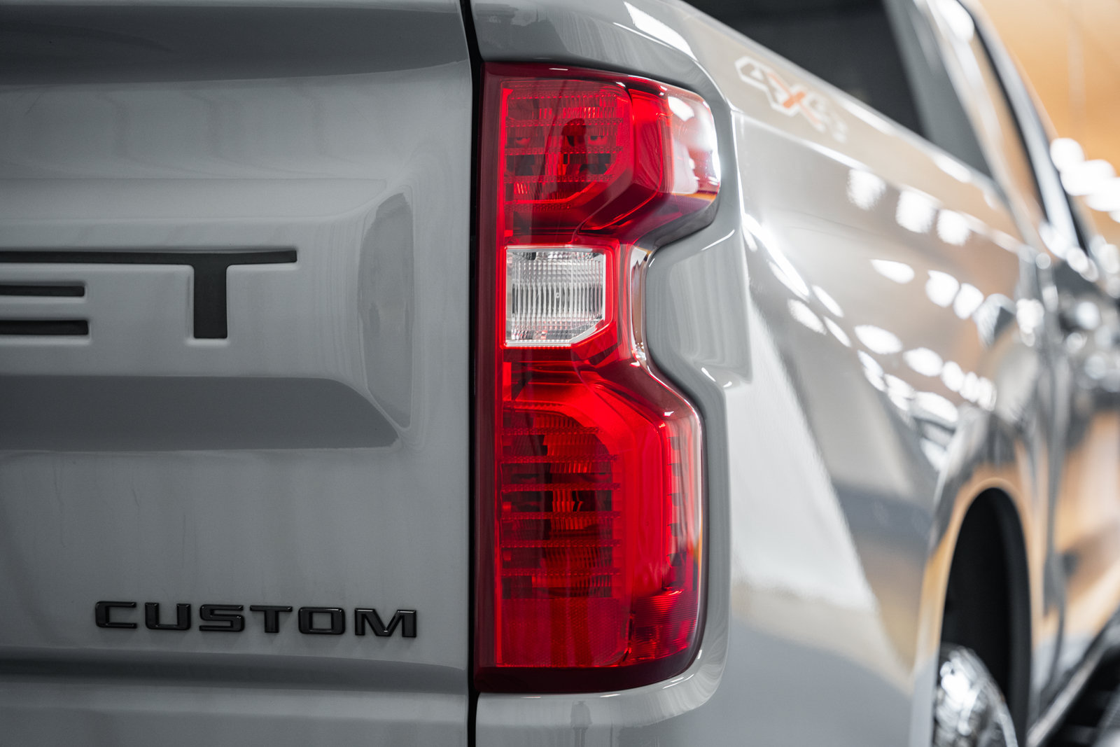 Used 2024 Chevrolet Silverado 1500 Custom w/ Turbomax Blackout Package AWD/4WD image 7