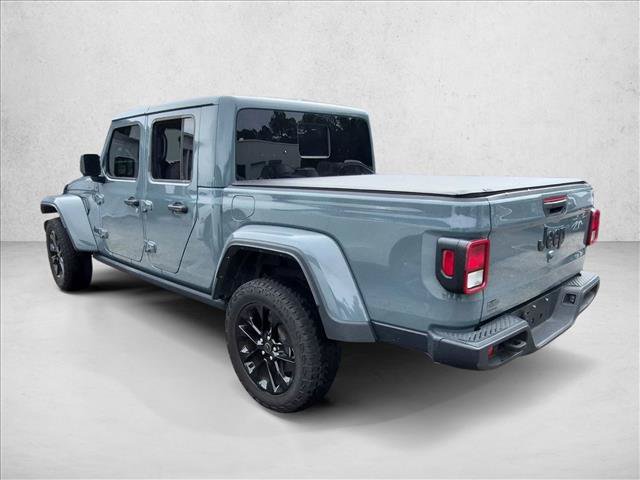Used 2025 Jeep Gladiator Sport AWD/4WD image 7