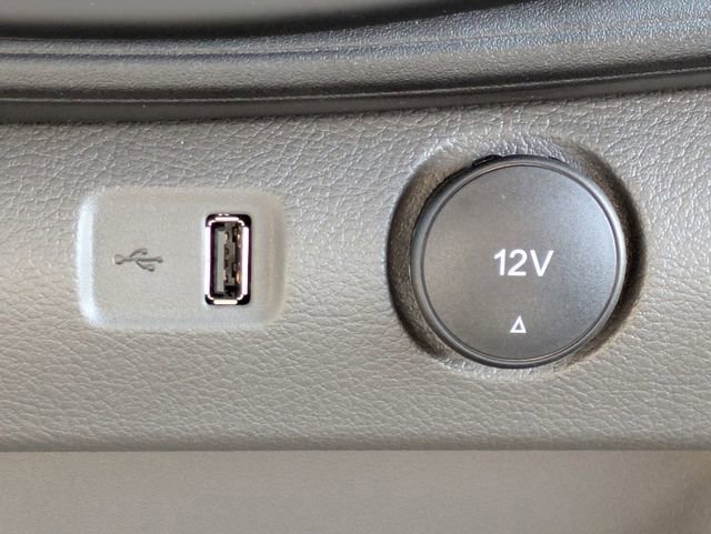 Certified 2025 Ford Transit 150 Low Roof image 20