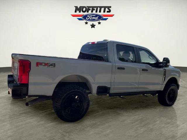 Certified 2026 Ford F250 XL w/ XL Off-Road Package AWD/4WD image 5