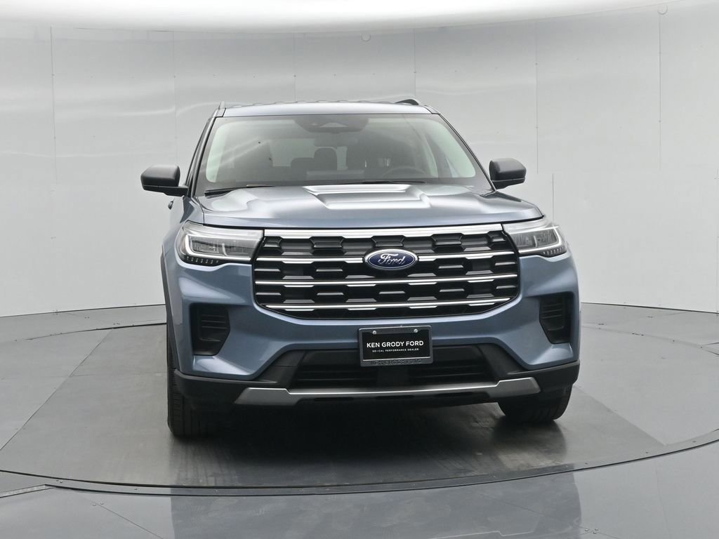 Certified 2025 Ford Explorer Active RWD image 28