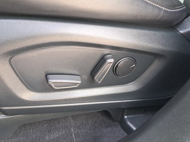 Certified 2023 Ford Explorer XLT w/ Equipment Group 202A image 22