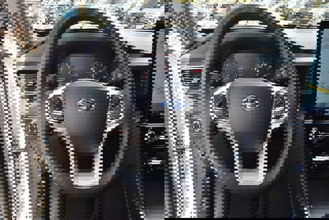 Certified 2022 Ford Explorer Limited w/ Limited Technology Package image 24