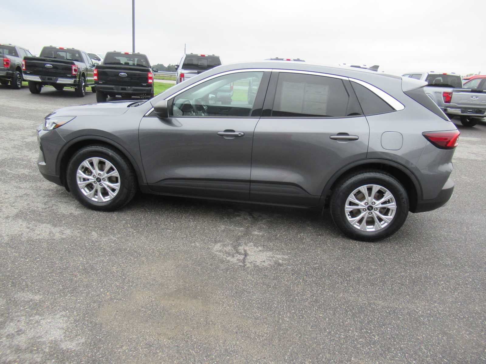 Certified 2023 Ford Escape Active w/ Tech Pack #1 FWD image 8