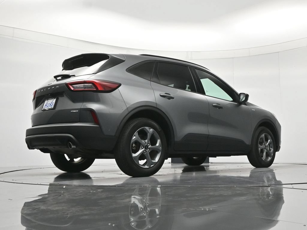 Certified 2025 Ford Escape ST-Line AWD/4WD image 40