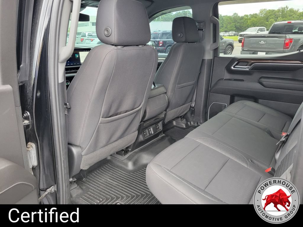 Used 2023 Chevrolet Silverado 1500 LT AWD/4WD image 14