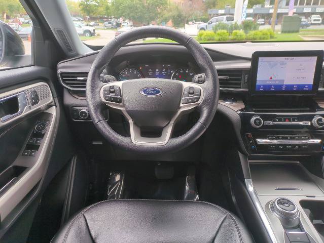 Certified 2022 Ford Explorer Limited w/ Equipment Group 301A AWD/4WD image 11