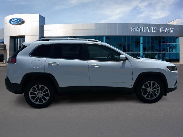 Used 2021 Jeep Cherokee Latitude Lux FWD image 6