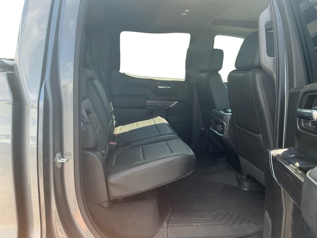 Used 2022 Chevrolet Silverado 1500 LTZ w/ LTZ Premium Package AWD/4WD image 23