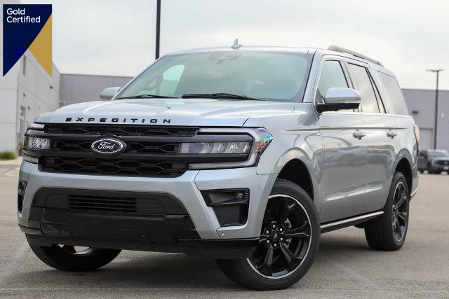 Certified 2024 Ford Expedition Limited image 1