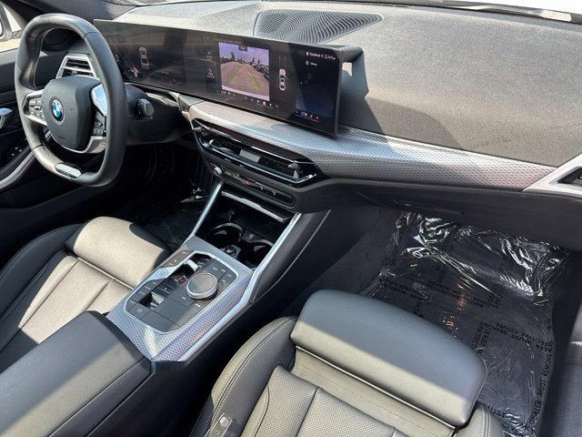 Used 2025 BMW 330i xDrive Sedan AWD/4WD image 10