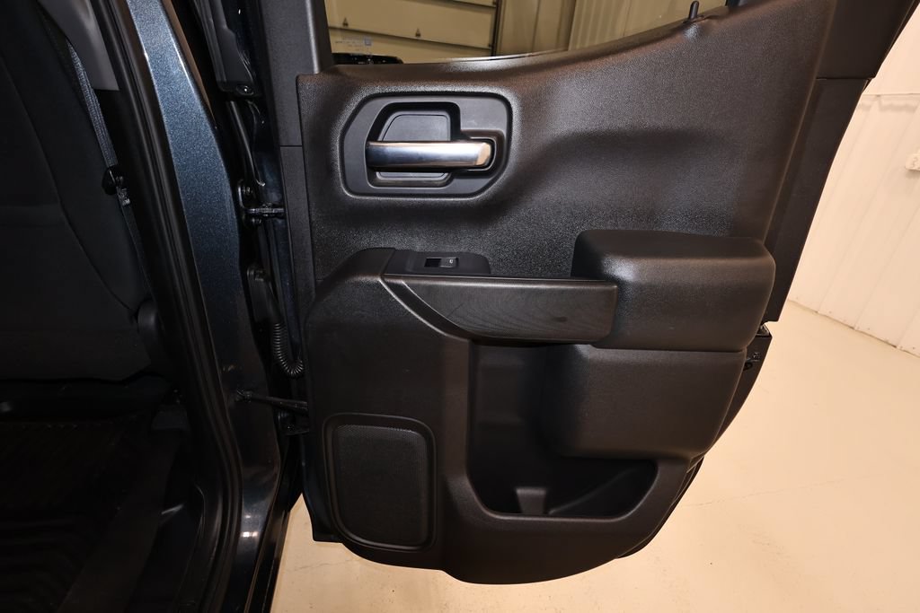 Used 2019 Chevrolet Silverado 1500 LT w/ All-Star Edition AWD/4WD image 17