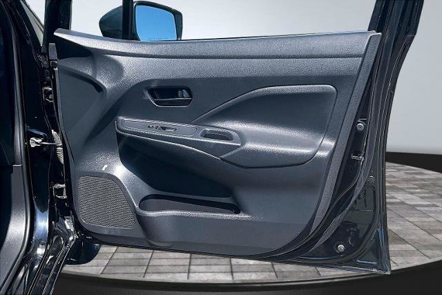 Used 2023 Nissan Versa S FWD image 24