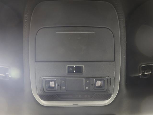 Certified 2022 Ford F150 XLT w/ Equipment Group 302A High image 16