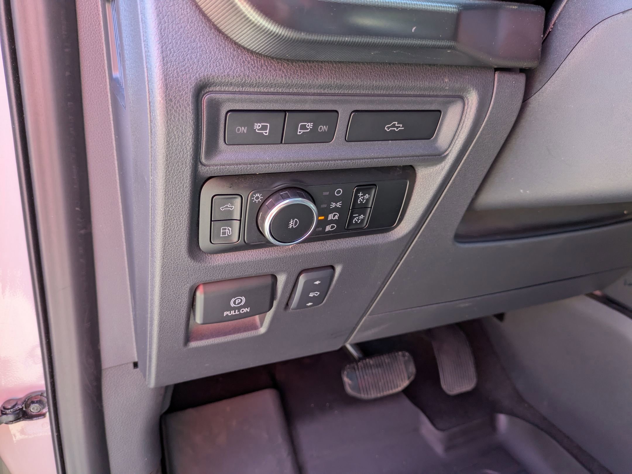 Certified 2024 Ford F150 Platinum w/ Equipment Group 702A High image 20