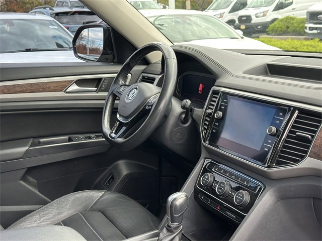 Used 2019 Volkswagen Atlas SEL Premium image 34