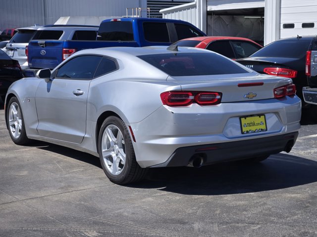 Used 2019 Chevrolet Camaro LT image 5