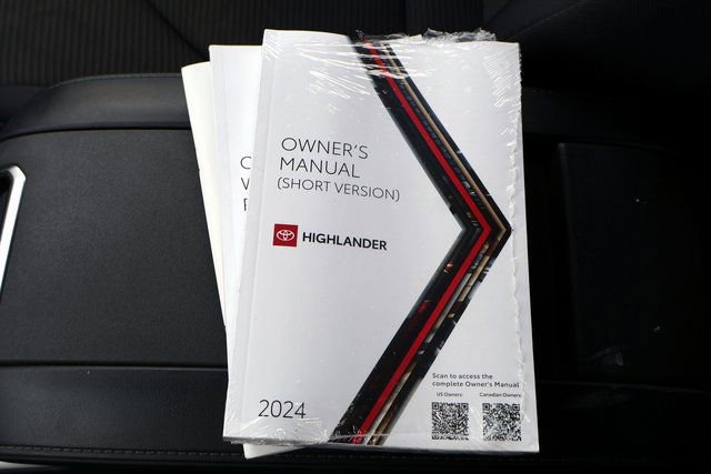 Used 2024 Toyota Highlander LE image 36