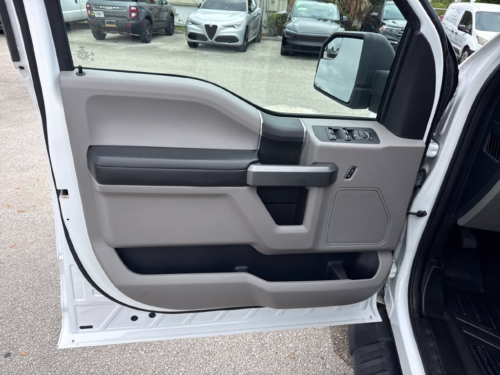 Certified 2017 Ford F150 XLT RWD image 13