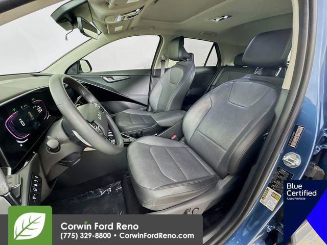 Used 2023 Kia Niro SX Touring image 26