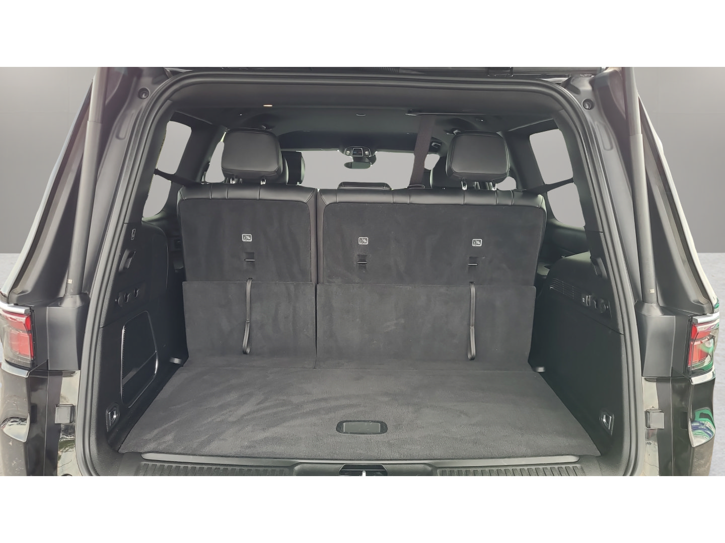 Used 2022 Jeep Wagoneer Series II AWD/4WD image 36