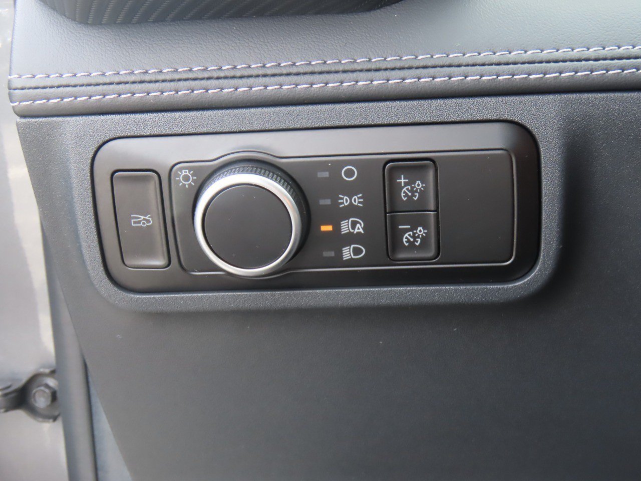 Certified 2025 Ford Mustang GT Premium RWD image 21