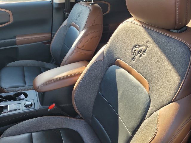 Certified 2023 Ford Bronco Sport Outer Banks w/ Tech Package AWD/4WD image 11