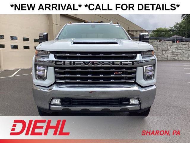Used 2022 Chevrolet Silverado 2500 LTZ w/ LTZ Convenience Package AWD/4WD image 2