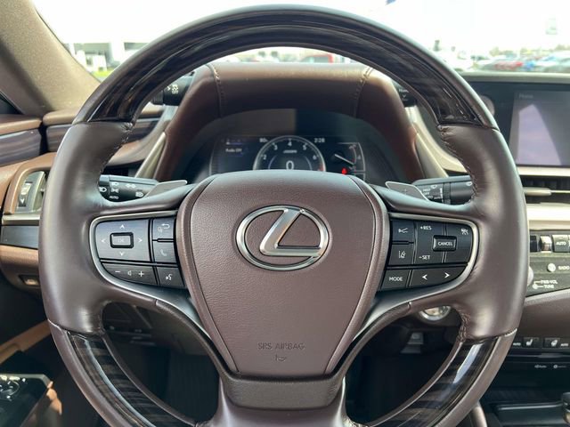 Used 2021 Lexus ES 350 Luxury w/ Accessory Package image 15