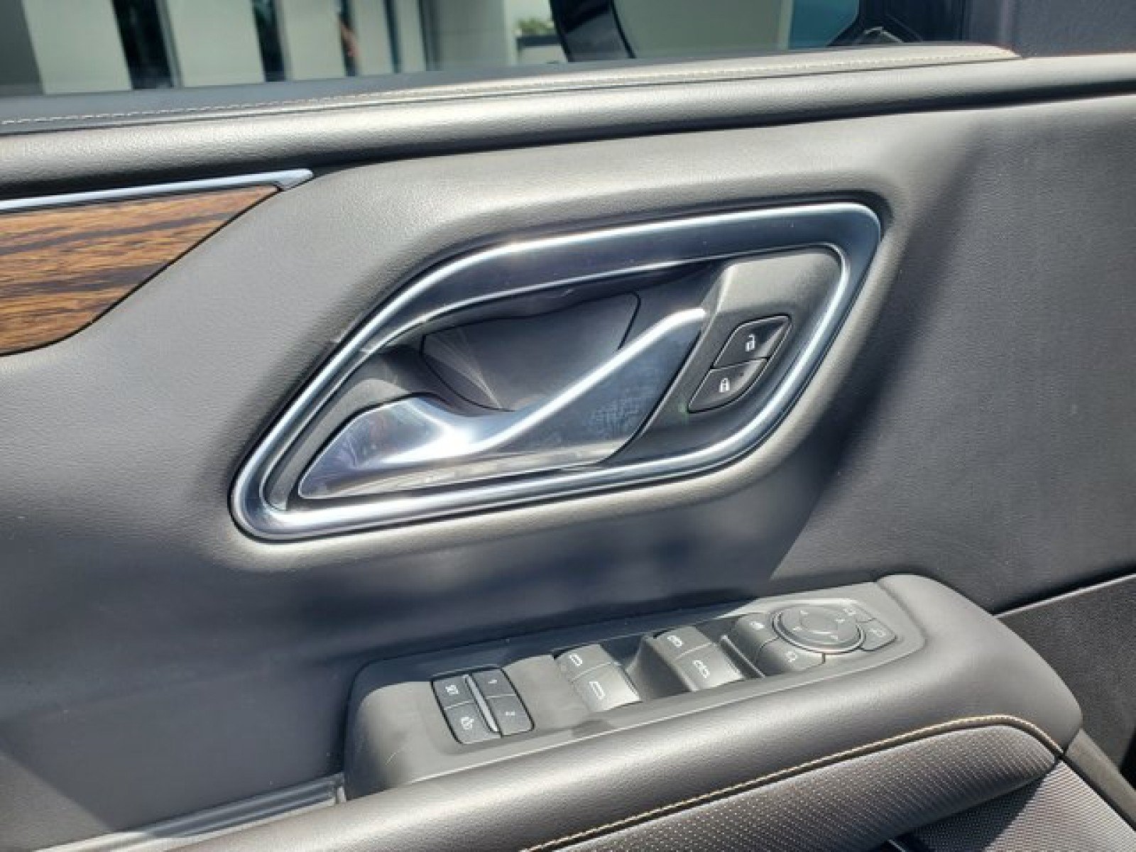 Used 2021 Chevrolet Tahoe Premier RWD image 15