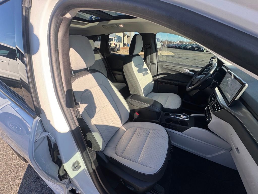 Certified 2023 Ford Escape Active w/ Tech Pack #2 image 22