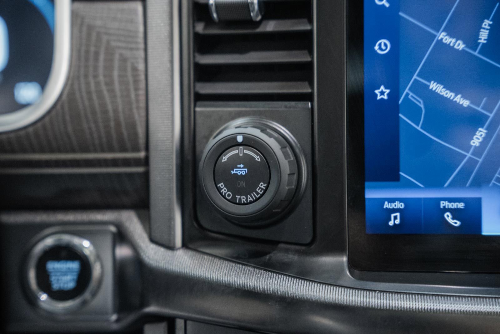 Certified 2023 Ford F150 Platinum w/ FX4 Off-Road Package image 30