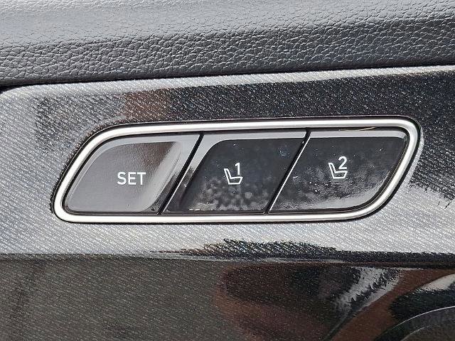 Used 2021 Hyundai Palisade Calligraphy image 30