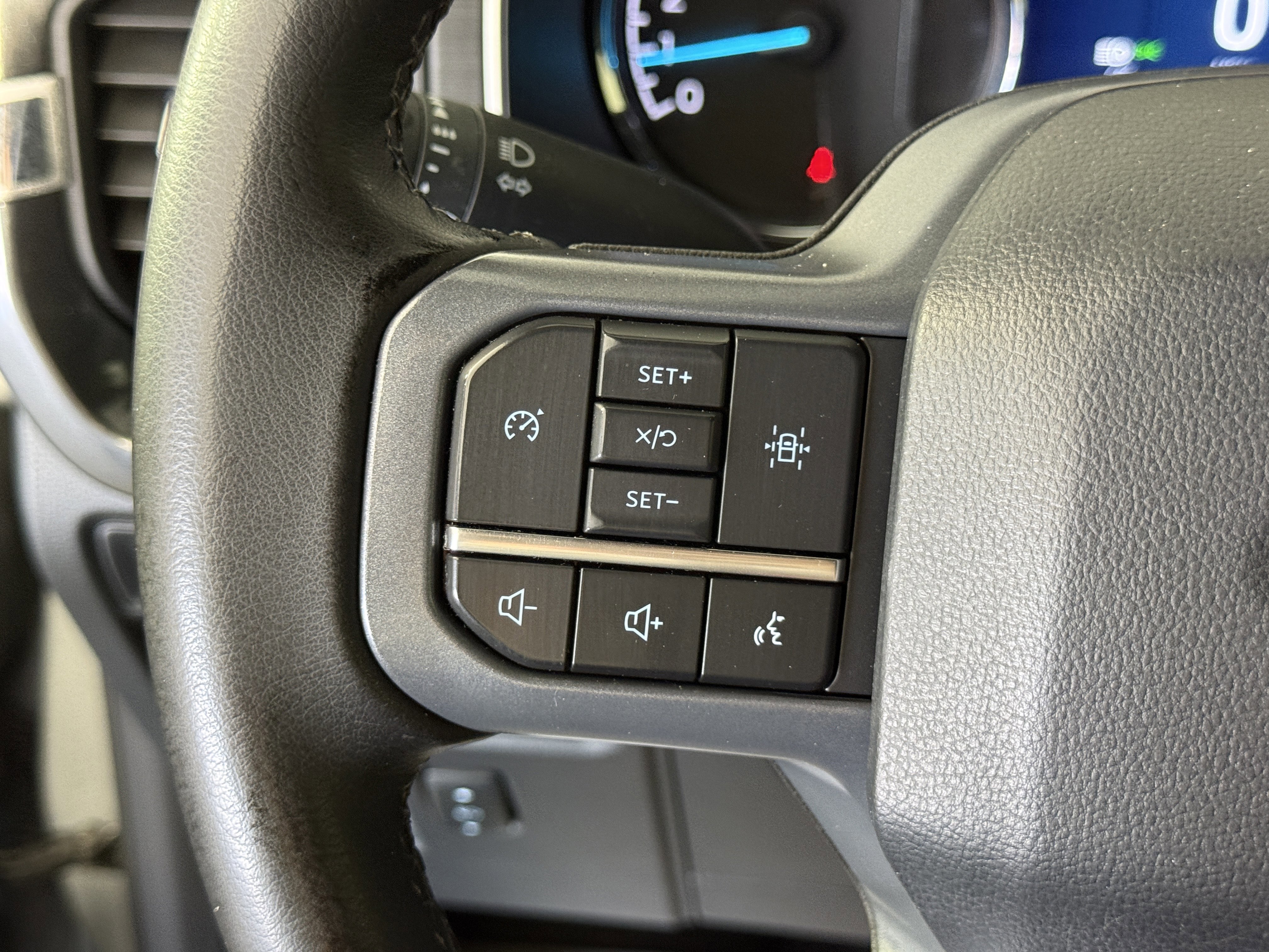 Certified 2023 Ford F150 XLT w/ Equipment Group 302A High image 26