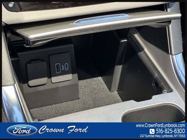 Certified 2023 Ford Explorer XLT w/ Equipment Group 202A AWD/4WD image 33
