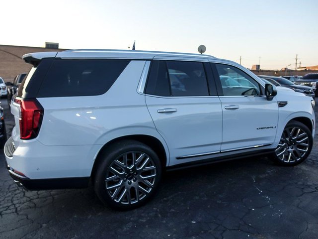 Used 2026 GMC Yukon Denali Ultimate AWD/4WD image 11