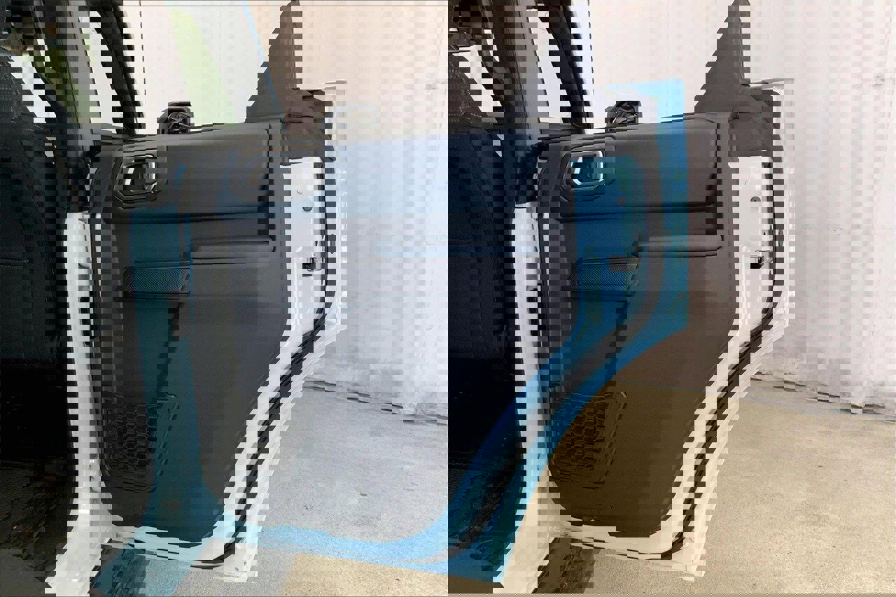 Certified 2025 Ford Bronco Heritage Edition image 23