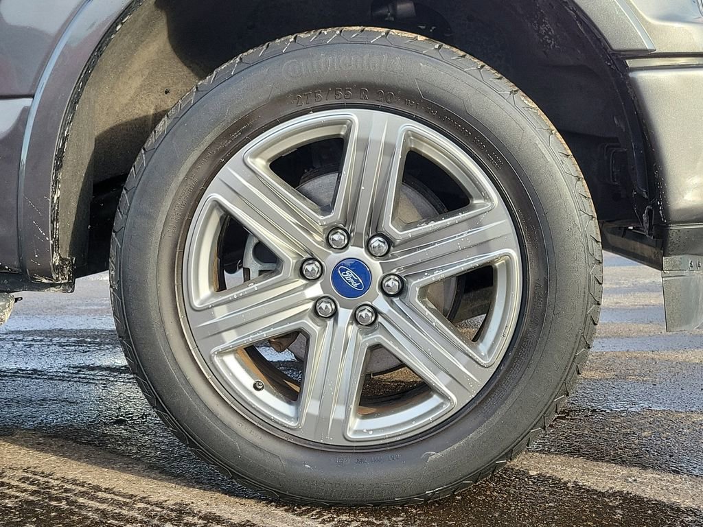 Certified 2018 Ford F150 XLT w/ Equipment Group 302A Luxury image 9