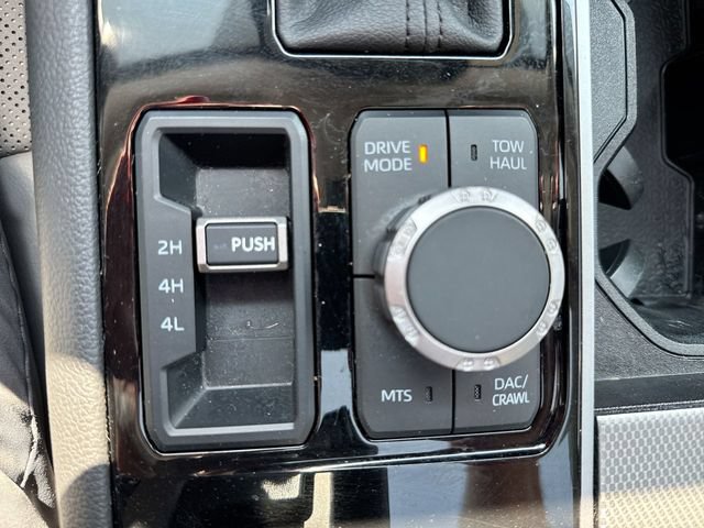 Used 2024 Toyota Sequoia Limited AWD/4WD image 31