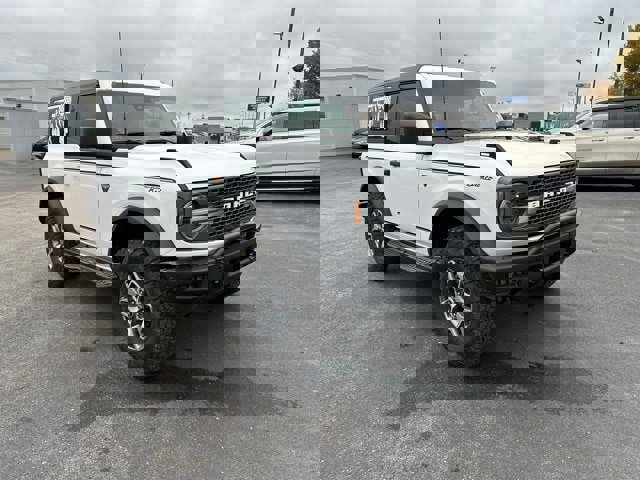 Certified 2024 Ford Bronco Badlands image 9