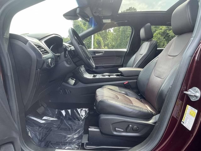 Certified 2020 Ford Edge Titanium w/ Equipment Group 301A AWD/4WD image 11