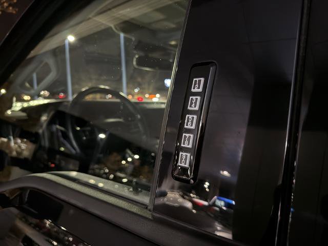 Certified 2023 Ford F350 Lariat w/ Lariat Ultimate Package image 20