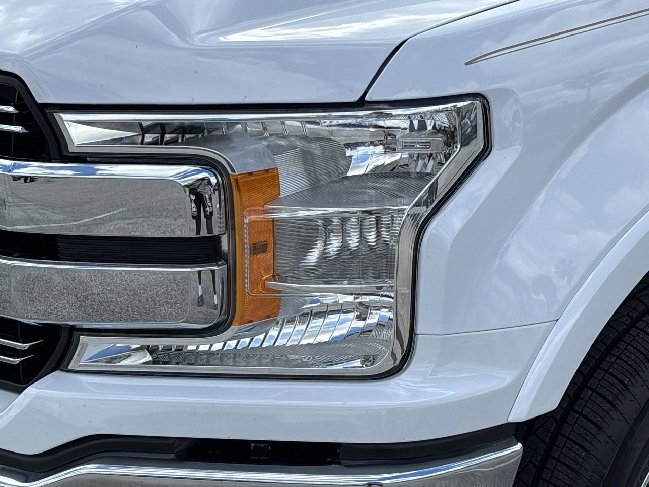 Certified 2020 Ford F150 Lariat w/ Equipment Group 501A Mid image 12