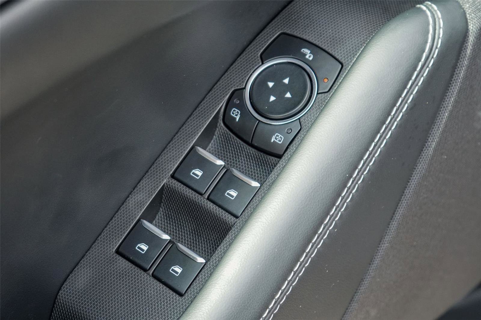 Certified 2025 Ford Mustang Mach-E Select image 20