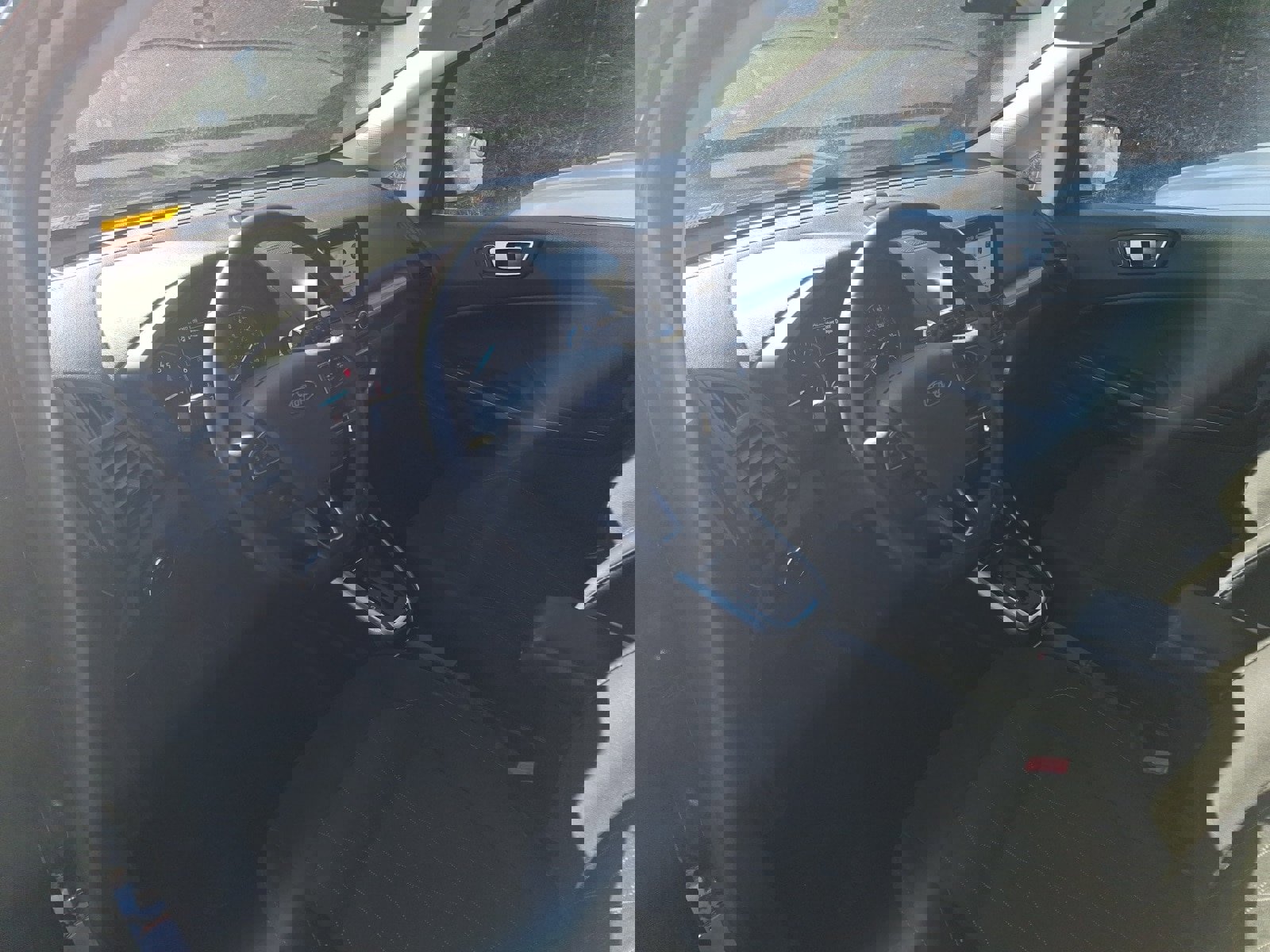 Certified 2018 Ford EcoSport SE image 6