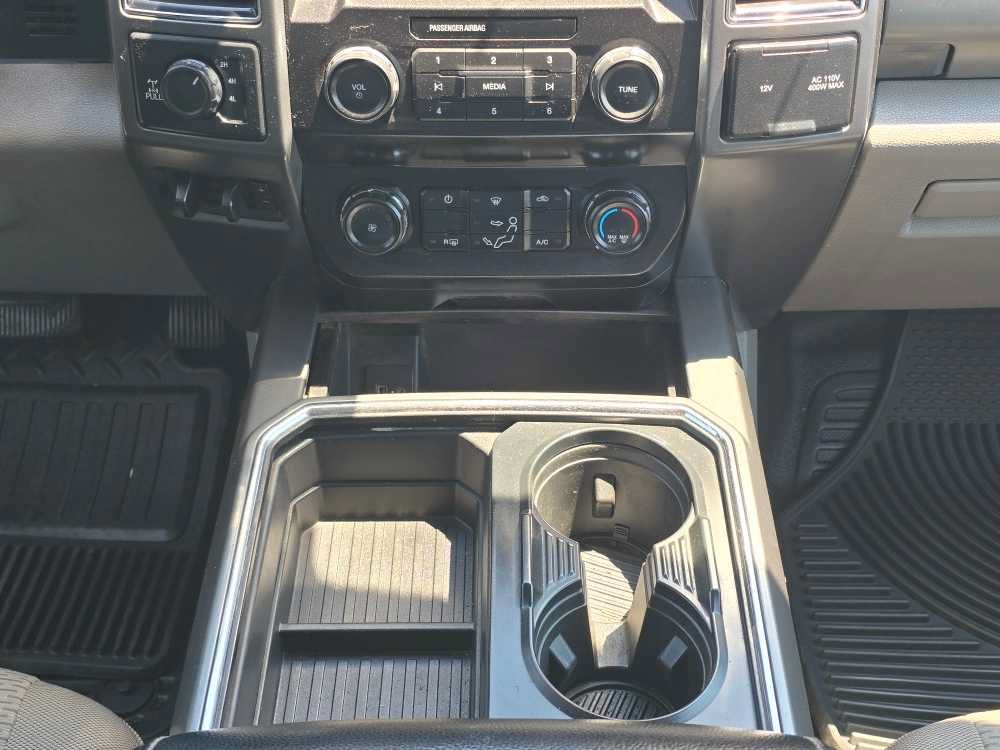 Certified 2020 Ford F350 XLT w/ Tremor Off-Road Package AWD/4WD image 13