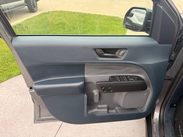 Certified 2023 Ford Maverick Lariat w/ Black Appearance Package FWD image 8